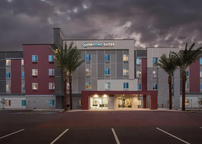 Hotel Everhome Phoenix Fashion Center